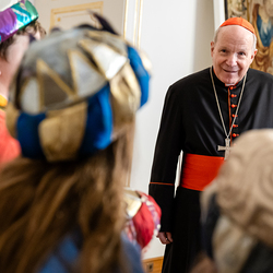 Sternsinger beim Kardinal / Erzdiözese Wien/ Schönlaub