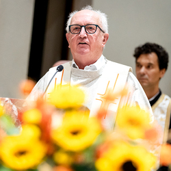 20. ÖKUMENISCHER GOTTESDIENST für Menschen mit und ohne Behinderungen / Erzdiözese Wien/ Schönlaub 20. ÖKUMENISCHER GOTTESDIENST für Menschen mit und ohne Behinderungen