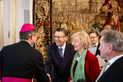 Ordensverleihung / Erzdiözese Wien/ Schönlaub, Stephan Schönlaub Ordensverleihung